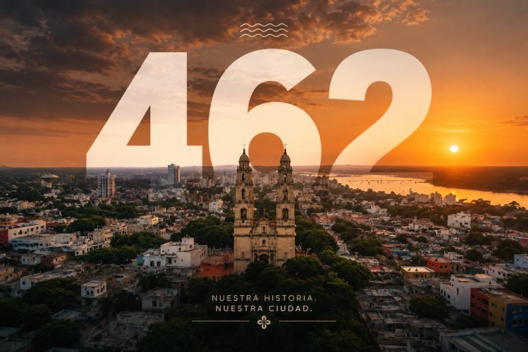 Vista panorámica de Villahermosa al atardecer con la Catedral del Señor de Tabasco y el número 462 como homenaje al aniversario de la ciudad.