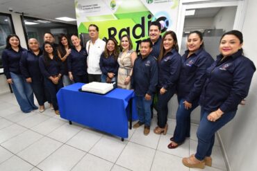 Guillermo Narváez Osorio durante el quinto aniversario del programa Derechos Humanos al Aire en Radio UJAT, Tabasco.