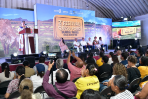 Inauguración del segundo Festival del Queso de Poro en Balancán, Tabasco, con autoridades estatales y municipales