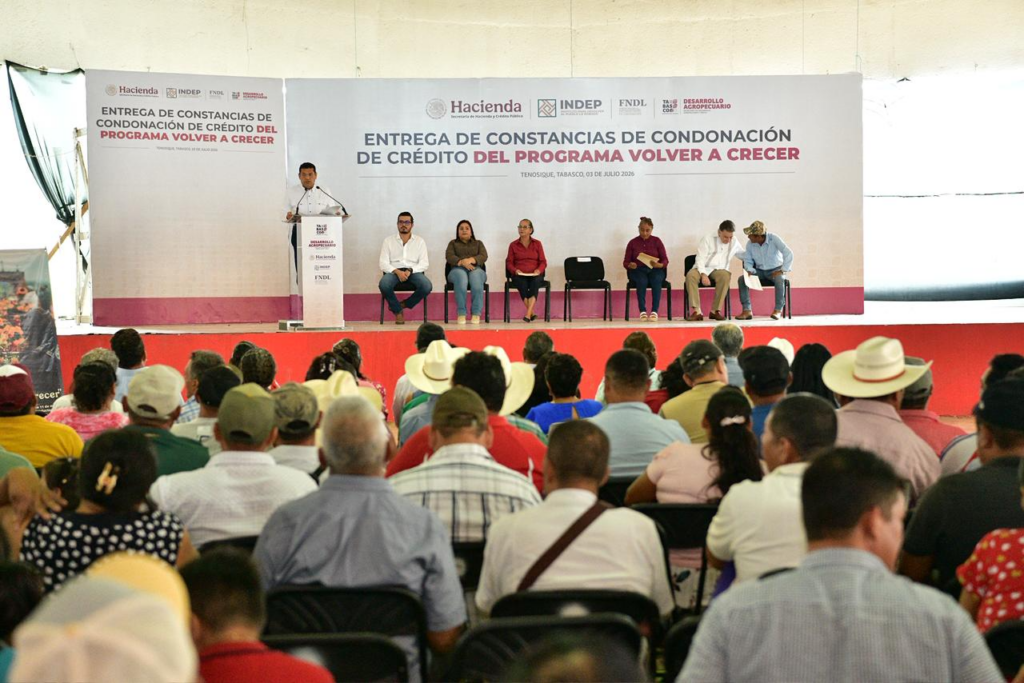 Productores de Los Ríos asisten al programa Volver a Crecer en Tenosique