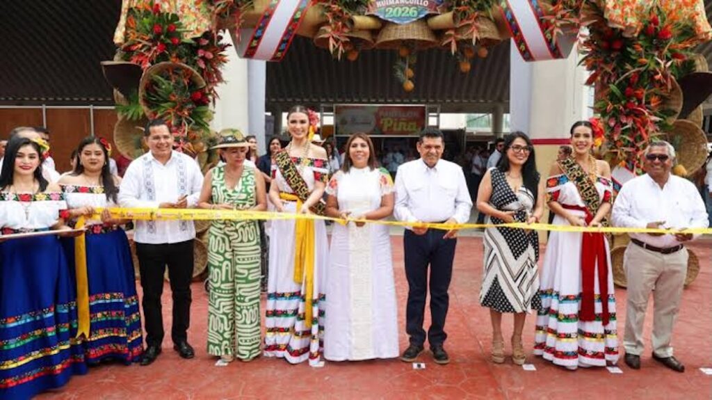 Demostración de cocina tradicional en el Festival del Totoposte y el Elote de Macuspana