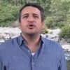 Andrés Manuel López Beltrán graba un video desde un río en Teapa, Tabasco, tras el retiro de su visa