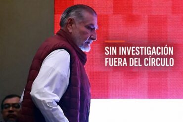 Adán Augusto López de perfil con la leyenda Sin investigación, fuera del círculo