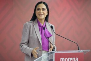 Ariadna Montiel durante conferencia de Morena sobre encuestas e inconformidades rumbo a 2027