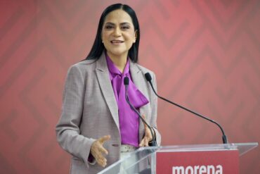 Ariadna Montiel durante conferencia de Morena sobre encuestas e inconformidades rumbo a 2027