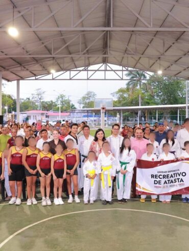 Yolanda Osuna inaugura el ciclo de clases deportivas 2026-2027 del Imjudec en Centro