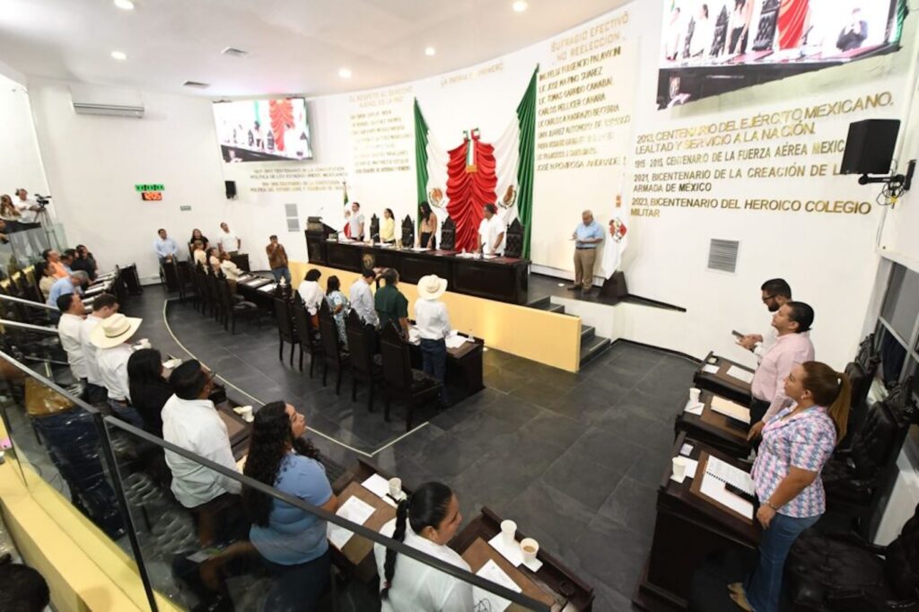 Pleno del Congreso de Tabasco durante el turno de iniciativas del Ejecutivo