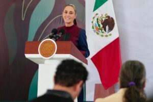 Claudia Sheinbaum durante la conferencia matutina donde presentó resultados de seguridad