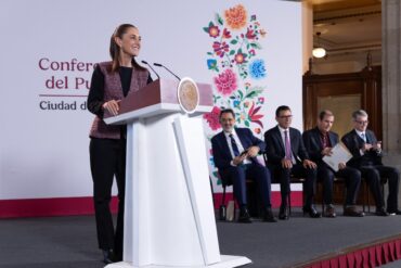 Claudia Sheinbaum durante la conferencia matutina sobre los Programas para el Bienestar en México