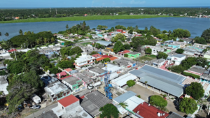 Vista aérea de Chiltepec, en Paraíso, durante los trabajos de perforación de un pozo de agua
