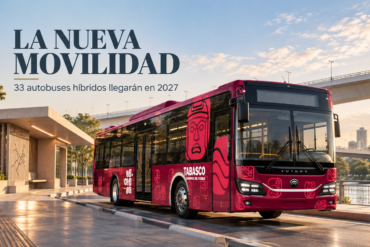 Visual editorial de un autobús híbrido del proyecto Villahermosa 2030 frente a una estación y un puente urbano en Villahermosa.