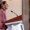 Claudia Sheinbaum durante el anuncio de expansión de los centros de atención integral contra el cáncer de mama en México.