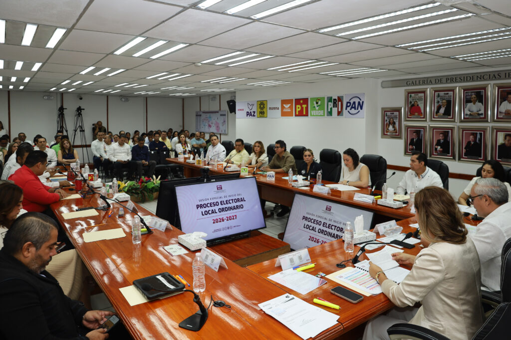 Vista general de la sesión del Consejo Estatal del IEPCT durante el inicio formal del proceso electoral local 2026-2027.