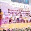 Yolanda Osuna Huerta durante la inauguración del foro Mujeres que Emprenden, Inspiran y Transforman en Villahermosa.