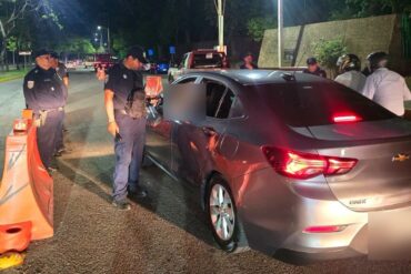 Operativo Alcoholímetro de la Guardia Estatal de Caminos en el municipio de Centro, Tabasco