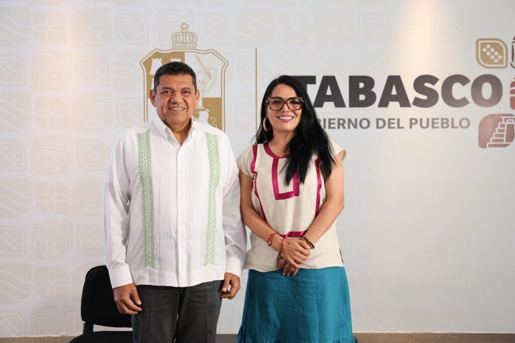 Funcionarios estatales durante la presentación del Festival del Chocolate 2026 en Tabasco