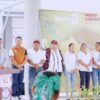 Roberto Ocaña Leyva participa en la jornada de reforestación en el COBATAB Plantel 52 de Nacajuca