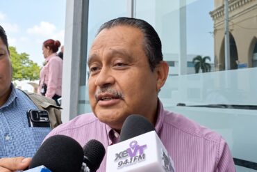 Rigoberto de la O Gallegos responde a medios tras su nombramiento como secretario ejecutivo del IEPCT.