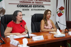 Ruth Lizette Toledo Peral explica las reglas de paridad para las elecciones de 2027 junto a Elizabeth Nava Gutiérrez en el IEPCT.